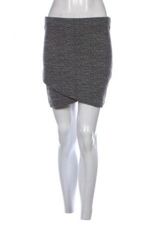 Sukně H&M, Velikost S, Barva Vícebarevné, Cena  241,00 Kč