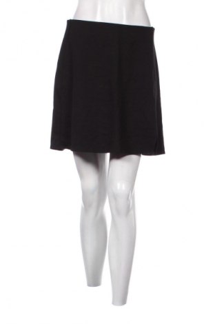 Sukně H&M, Velikost M, Barva Černá, Cena  199,00 Kč