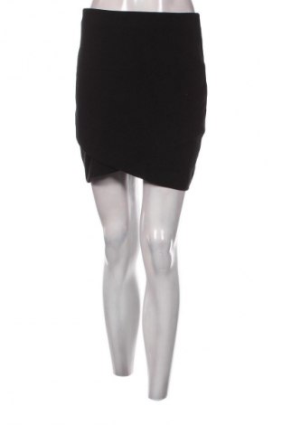 Sukně H&M, Velikost S, Barva Černá, Cena  169,00 Kč