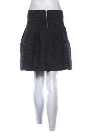 Fustă H&M, Mărime S, Culoare Negru, Preț 50,00 Lei
