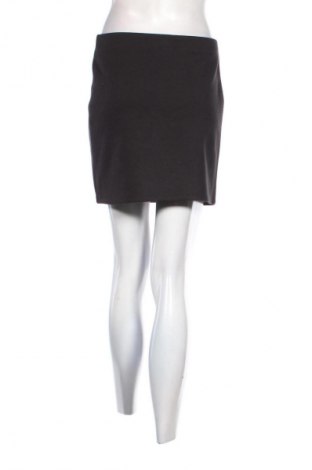 Sukně H&M Divided, Velikost S, Barva Černá, Cena  241,00 Kč