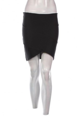 Szoknya H&M Divided, Méret M, Szín Fekete, Ár 3 800 Ft