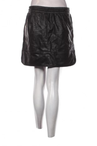 Sukně Hema, Velikost M, Barva Černá, Cena  169,00 Kč