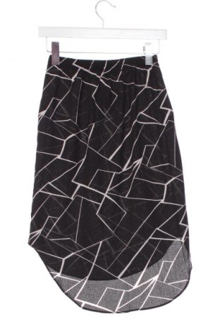 Rock SHEIN, Größe XS, Farbe Mehrfarbig, Preis 9,72 €