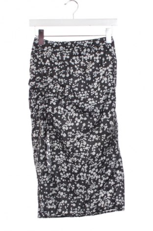 Rock SHEIN, Größe XS, Farbe Mehrfarbig, Preis € 7,99