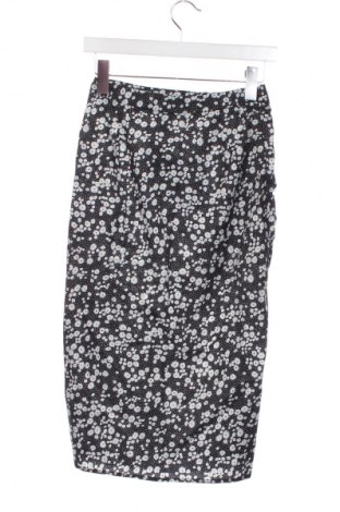 Rock SHEIN, Größe XS, Farbe Mehrfarbig, Preis € 7,99