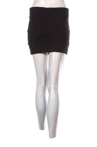 Spódnica Stradivarius, Rozmiar S, Kolor Czarny, Cena 43,68 zł