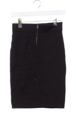 Sukně Vero Moda, Velikost XS, Barva Černá, Cena  259,00 Kč