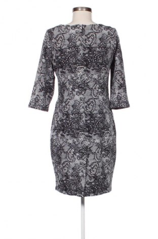 Rochie Adika, Mărime M, Culoare Multicolor, Preț 83,99 Lei