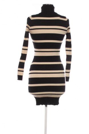 Kleid Ally, Größe M, Farbe Mehrfarbig, Preis 9,99 €