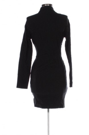 Sukienka Amisu, Rozmiar M, Kolor Czarny, Cena 74,99 zł