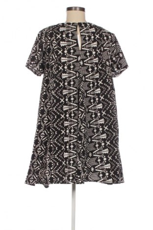 Kleid Ax Paris, Größe M, Farbe Mehrfarbig, Preis 24,55 €