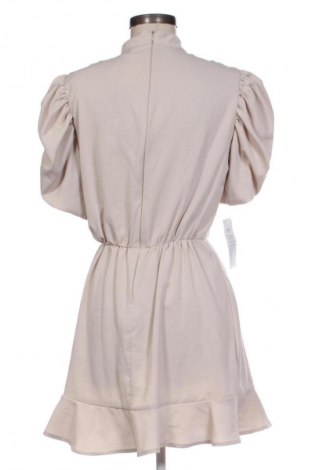 Rochie Ax Paris, Mărime M, Culoare Bej, Preț 103,08 Lei