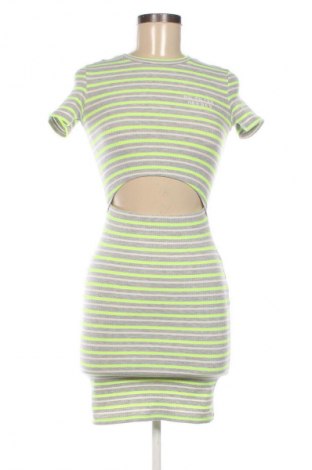 Sukienka Bershka, Rozmiar XS, Kolor Kolorowy, Cena 124,48 zł