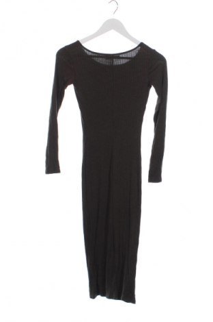 Kleid Bershka, Größe XS, Farbe Grün, Preis € 14,83