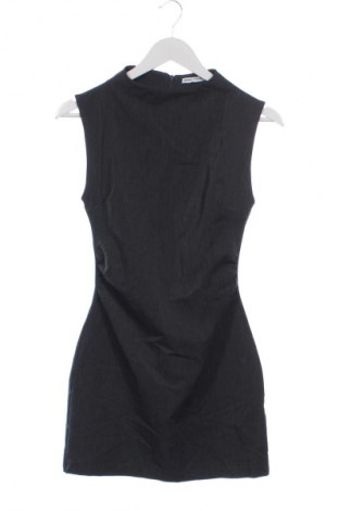 Kleid Bershka, Größe XS, Farbe Grau, Preis 14,83 €