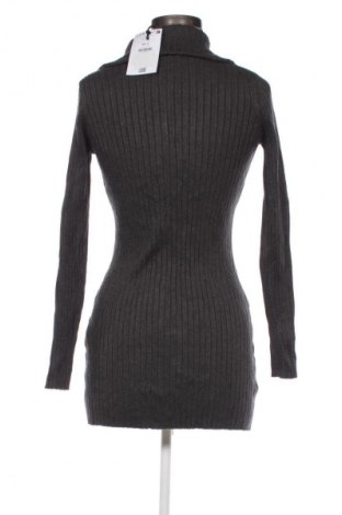 Φόρεμα Bershka, Μέγεθος M, Χρώμα Γκρί, Τιμή 23,52 €
