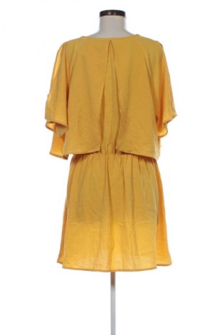 Kleid Boohoo, Größe XL, Farbe Gelb, Preis 14,83 €