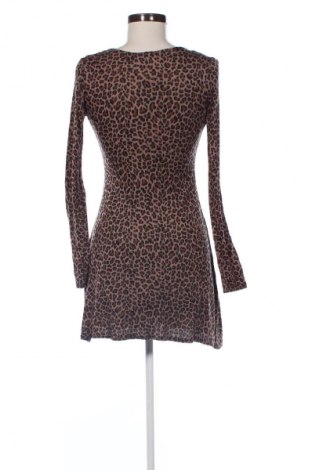 Kleid Boohoo, Größe S, Farbe Mehrfarbig, Preis 24,48 €