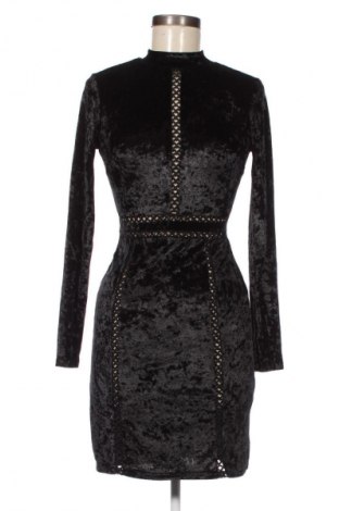 Ruha Club L, Méret M, Szín Fekete, Ár 9 339 Ft