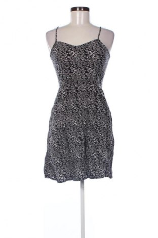 Kleid Colloseum, Größe M, Farbe Mehrfarbig, Preis € 14,91