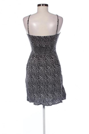 Kleid Colloseum, Größe M, Farbe Mehrfarbig, Preis € 14,91