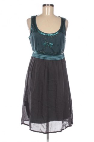 Kleid Cream, Größe M, Farbe Grün, Preis 42,05 €