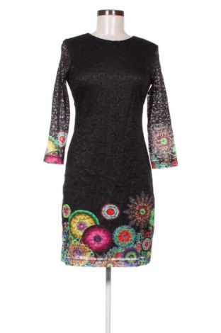 Šaty  Desigual, Velikost M, Barva Vícebarevné, Cena  1 038,00 Kč