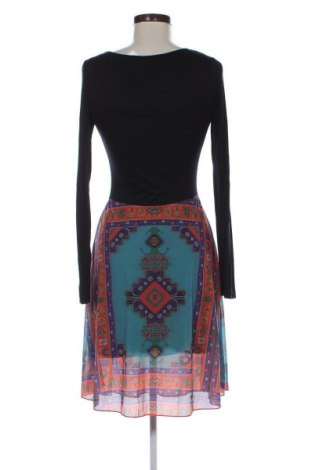 Šaty  Desigual, Velikost S, Barva Vícebarevné, Cena  839,00 Kč
