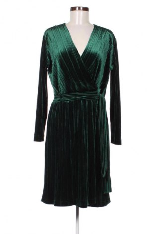 Kleid Elli White, Größe M, Farbe Grün, Preis € 13,99