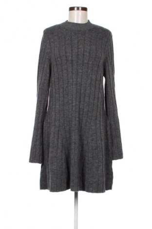 Kleid F&F, Größe XL, Farbe Grau, Preis 15,00 €