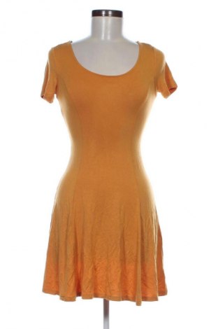 Rochie Forever 21, Mărime S, Culoare Galben, Preț 131,99 Lei