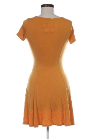 Rochie Forever 21, Mărime S, Culoare Galben, Preț 131,99 Lei