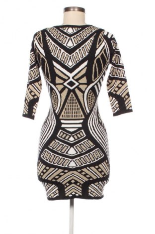 Sukienka Forever 21, Rozmiar M, Kolor Kolorowy, Cena 39,99 zł