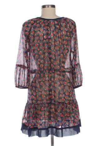 Рокля Gina, Размер M, Цвят Многоцветен, Цена 15,99 лв.