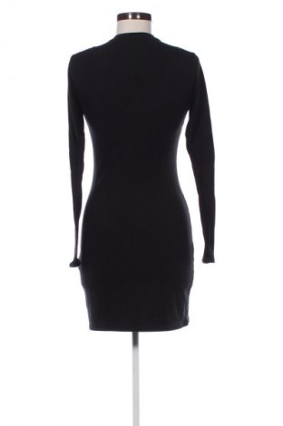 Kleid Gina Tricot, Größe M, Farbe Schwarz, Preis € 13,81
