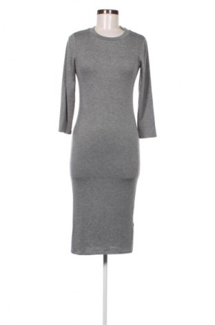 Sukienka Gina Tricot, Rozmiar S, Kolor Szary, Cena 78,16 zł