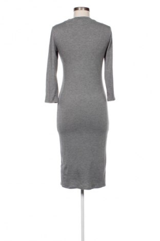 Sukienka Gina Tricot, Rozmiar S, Kolor Szary, Cena 78,16 zł