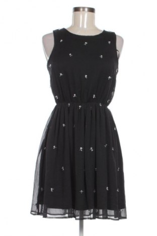 Рокля Glamorous, Размер XS, Цвят Черен, Цена 30,99 лв.