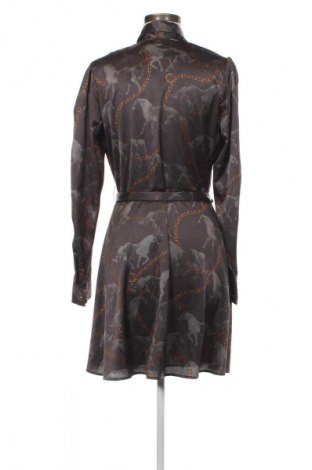 Kleid Guess, Größe M, Farbe Mehrfarbig, Preis 132,17 €
