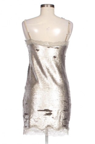 Φόρεμα Guess, Μέγεθος S, Χρώμα Ασημί, Τιμή 41,46 €