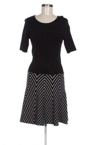 Φόρεμα Guess, Μέγεθος M, Χρώμα Πολύχρωμο, Τιμή 49,00 €