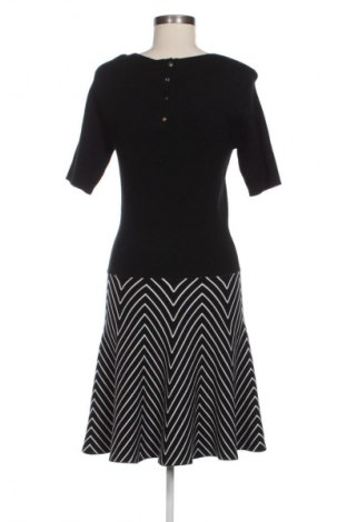Φόρεμα Guess, Μέγεθος M, Χρώμα Πολύχρωμο, Τιμή 49,00 €