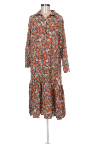 Šaty  H&M, Velikost M, Barva Vícebarevné, Cena  366,00 Kč