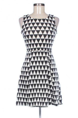 Šaty  H&M, Velikost XS, Barva Vícebarevné, Cena  367,00 Kč