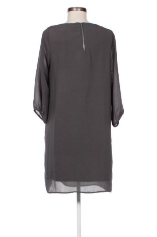 Sukienka H&M, Rozmiar M, Kolor Szary, Cena 43,99 zł