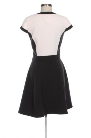 Rochie H&M, Mărime M, Culoare Multicolor, Preț 152,25 Lei