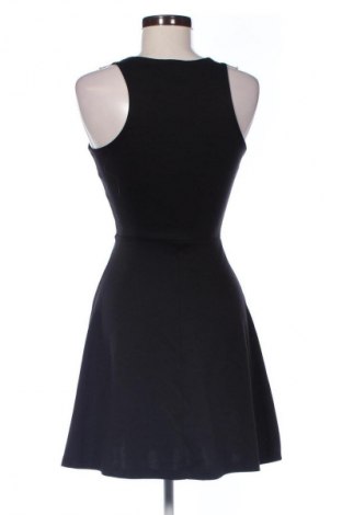Рокля H&M, Размер XS, Цвят Черен, Цена 29,00 лв.