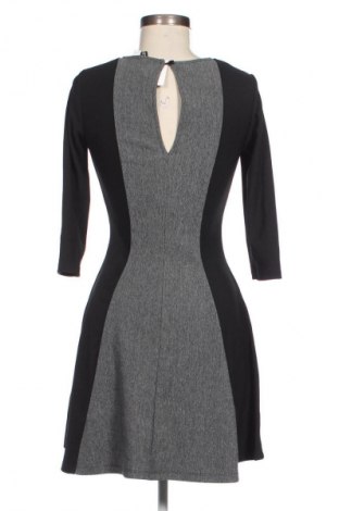 Sukienka H&M Divided, Rozmiar S, Kolor Kolorowy, Cena 43,99 zł