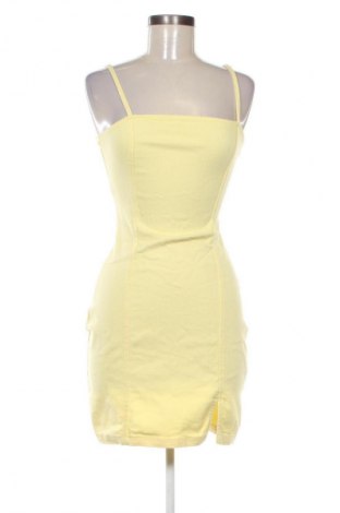 Рокля H&M Divided, Размер M, Цвят Жълт, Цена 23,99 лв.